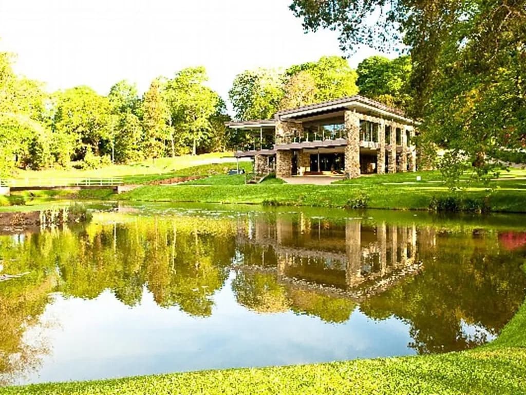 Close House Golf Club